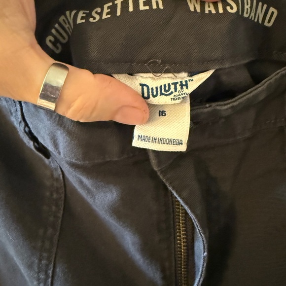 Duluth women’s firehouse flex Navy Shorts - Picture 4 of 10